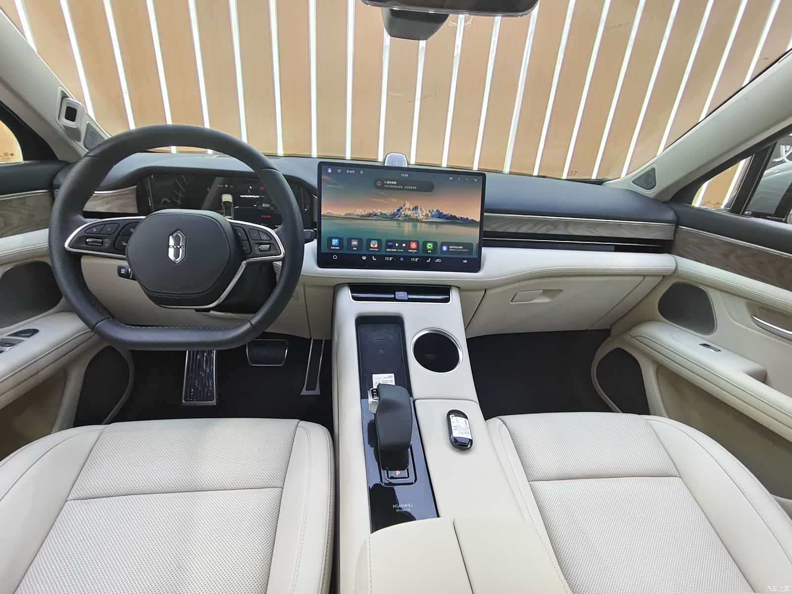 AITO M5, 2022 9