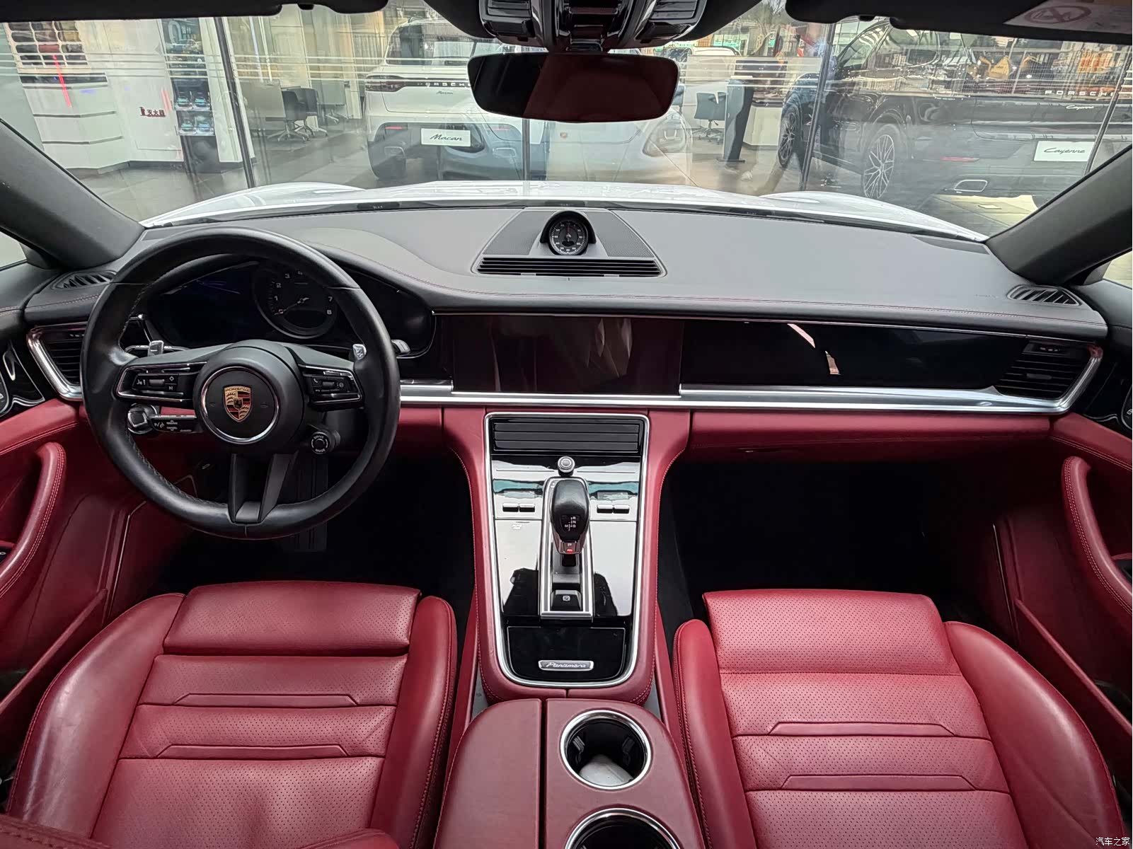 Porsche Panamera, 2023 8
