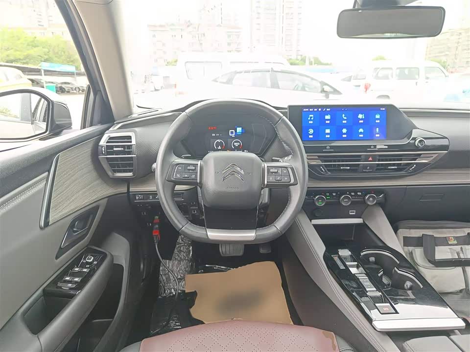 Citroen Versailles C5 X