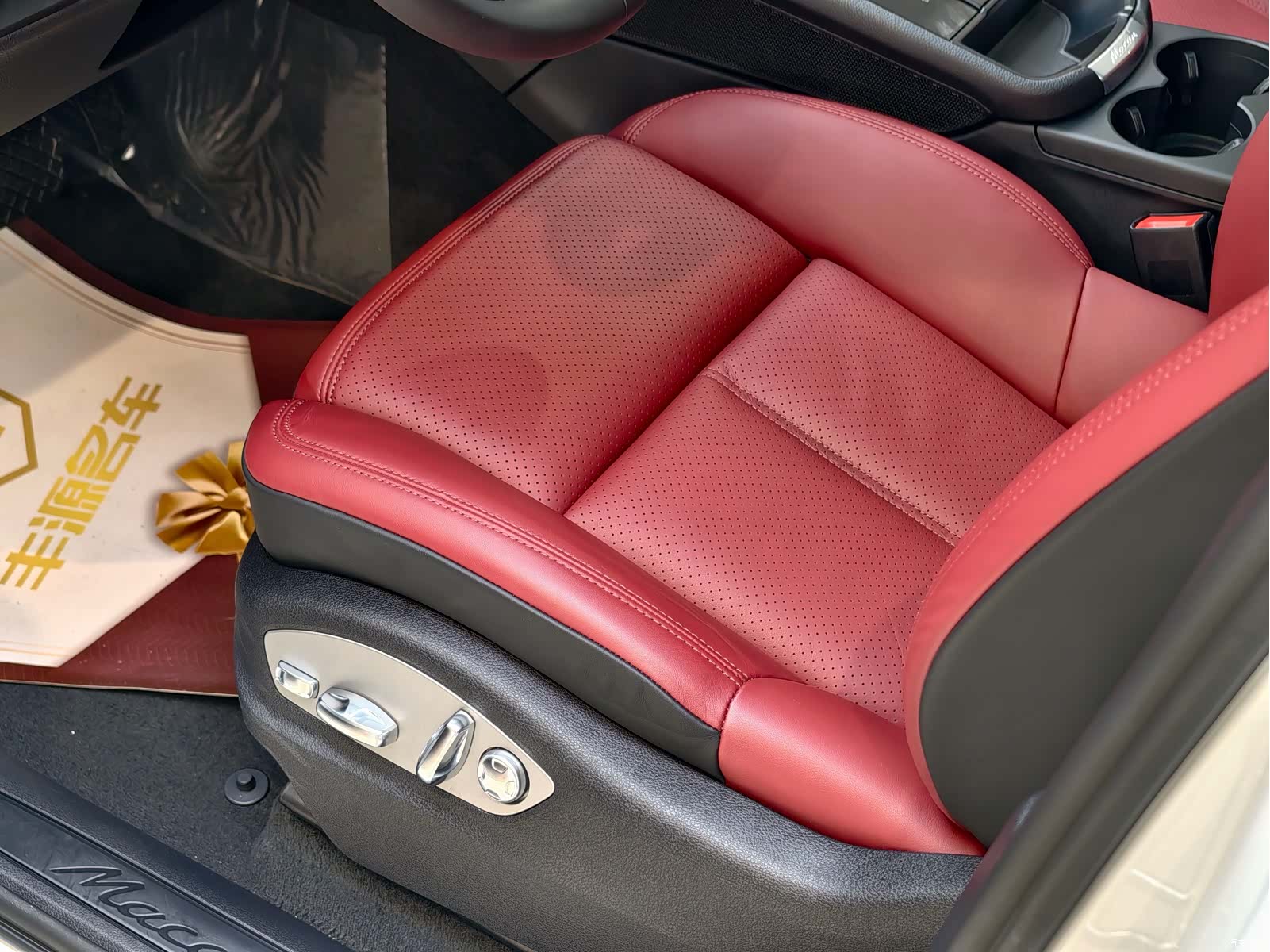 Porsche Macan, 2023 7