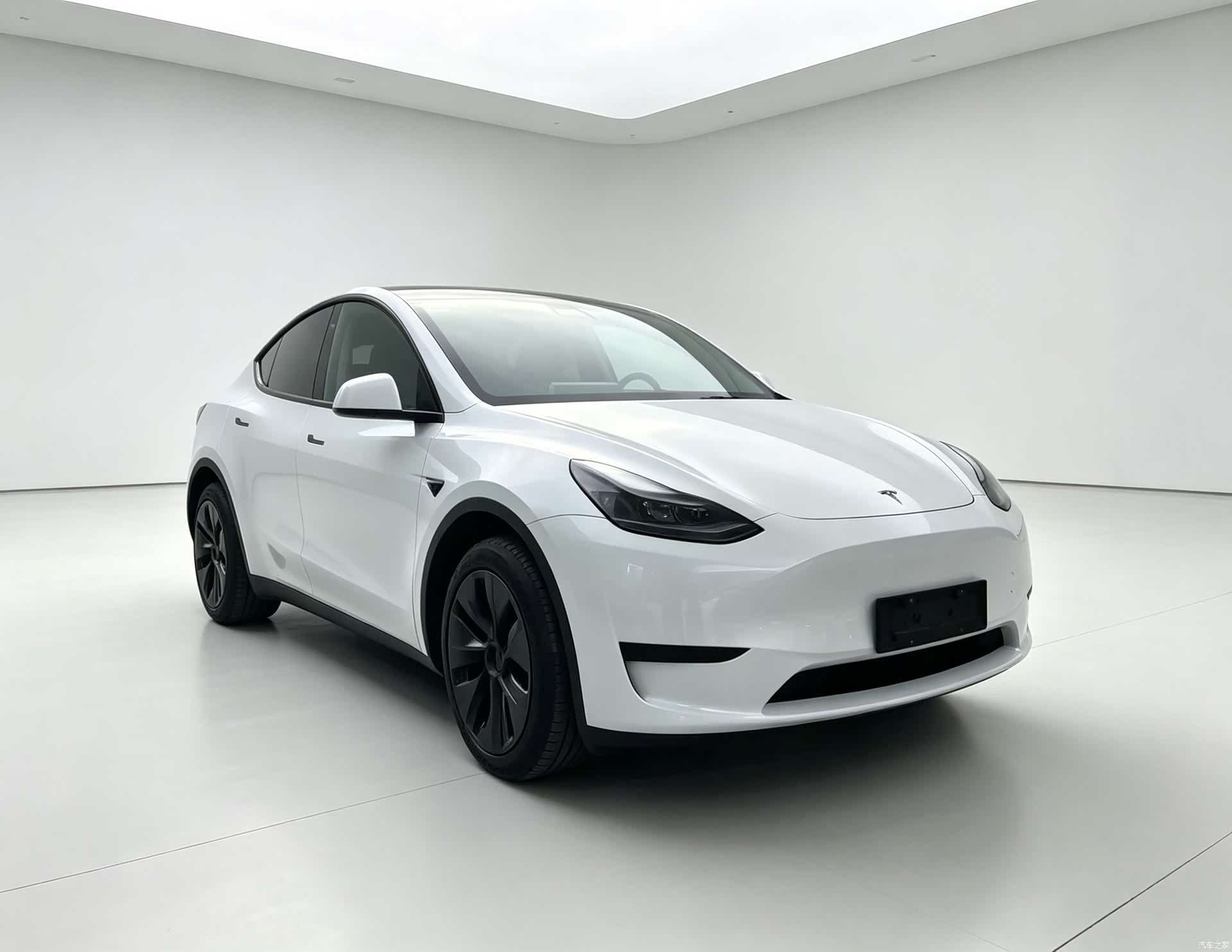 Tesla Model Y, 2024 3