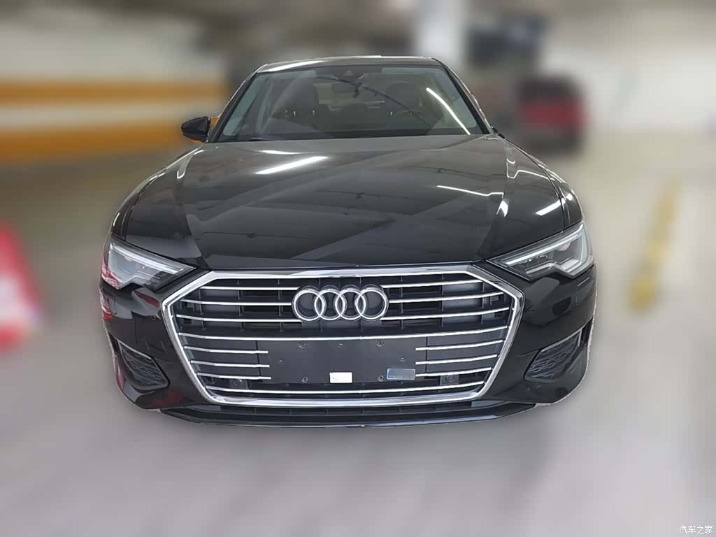 Audi A6L, 2022 все фото