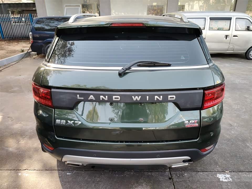 Landwind X7