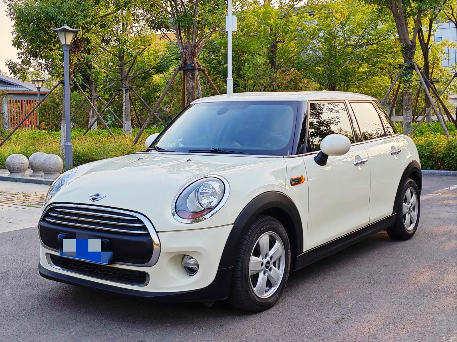 Mini ONE, 2016 1