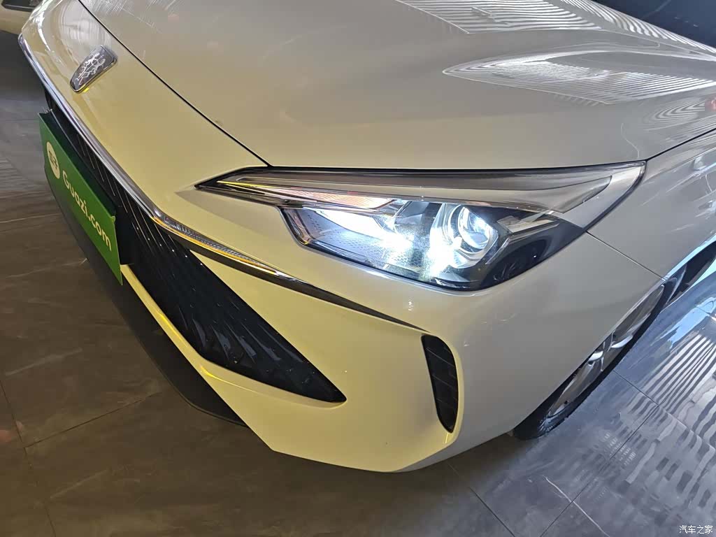 Roewe i5, 2024 18