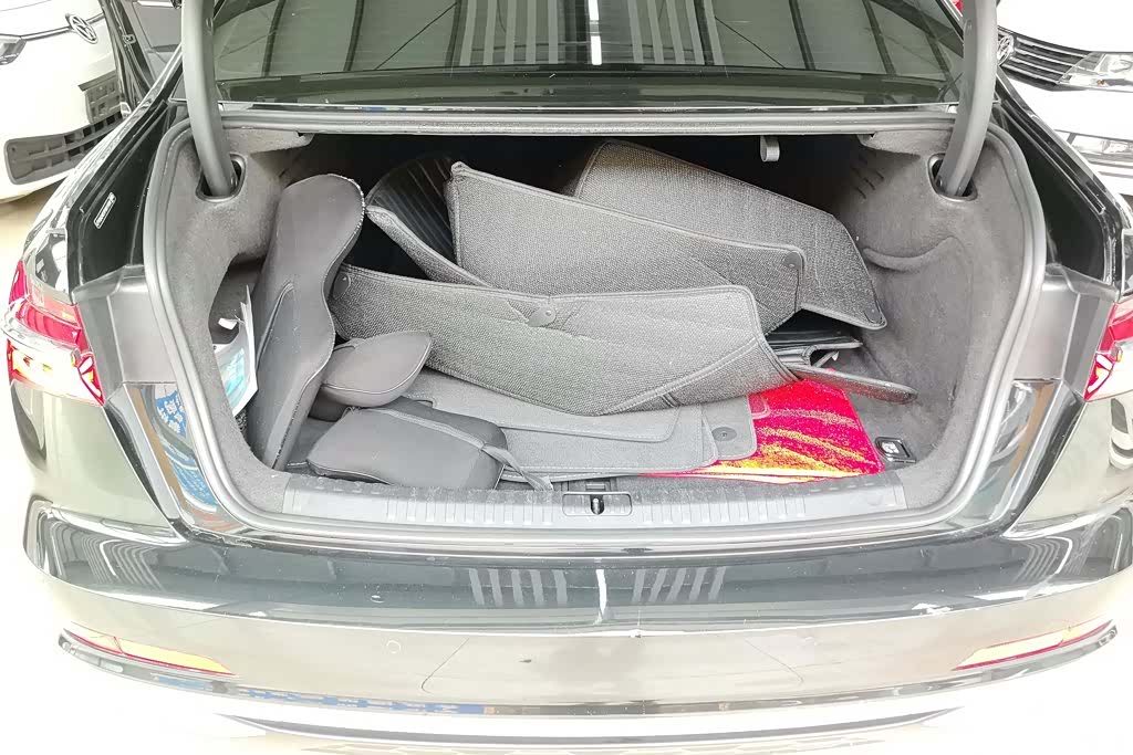 Audi A6L, 2023 4