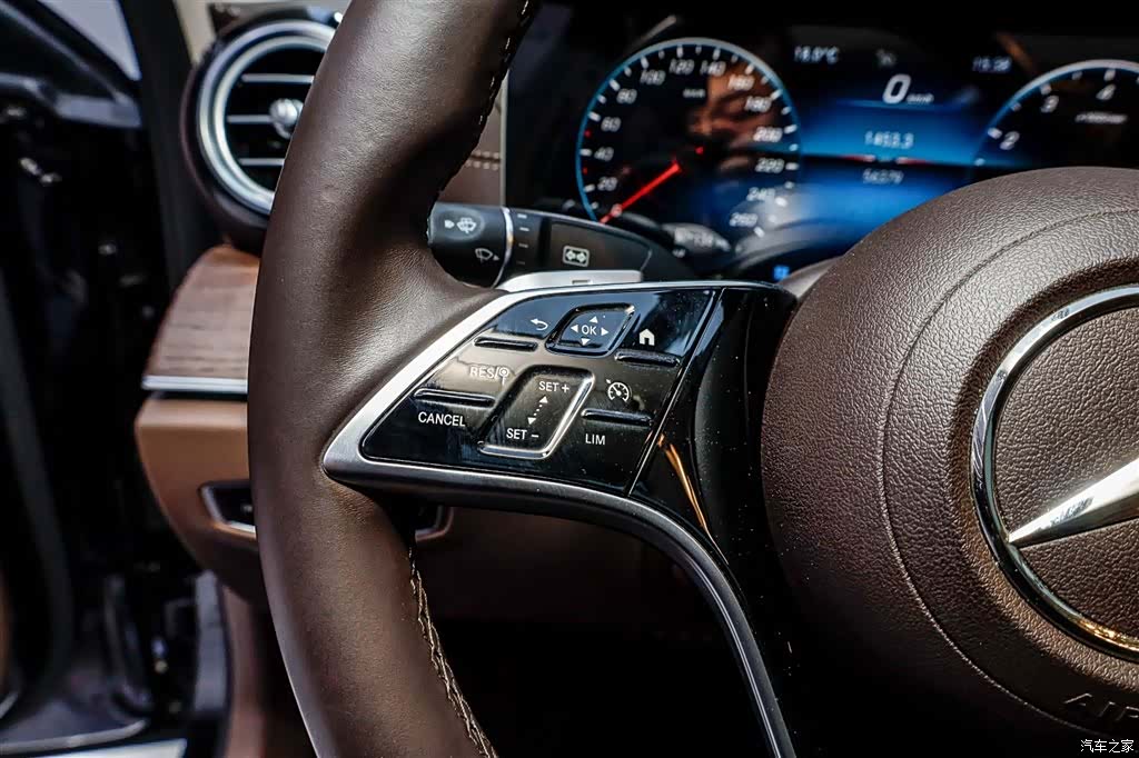 Mercedes-Benz E-Class, 2021 6