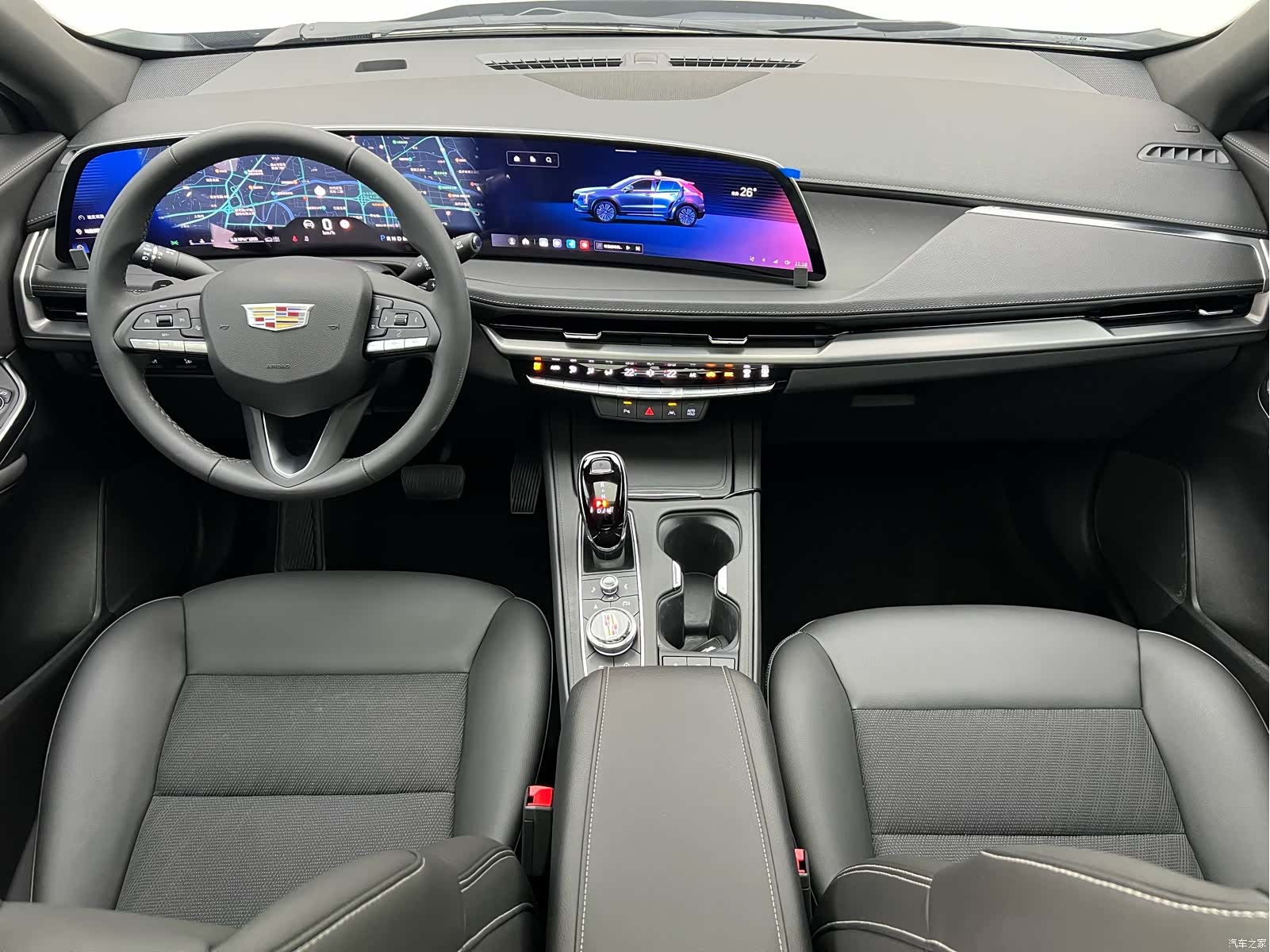 Cadillac XT4, 2025 9