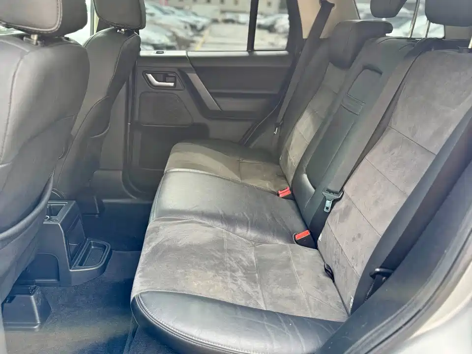 Land Rover Freelander 2