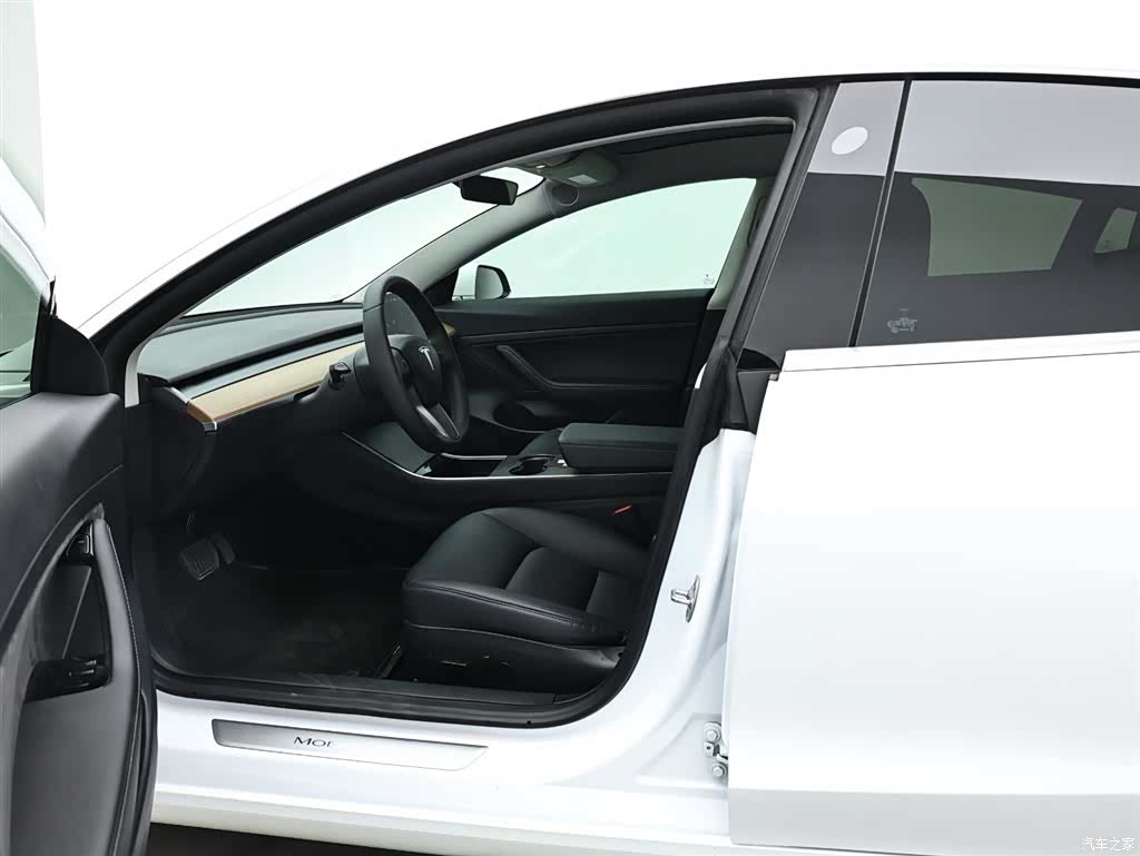 Tesla Model 3, 2021 12