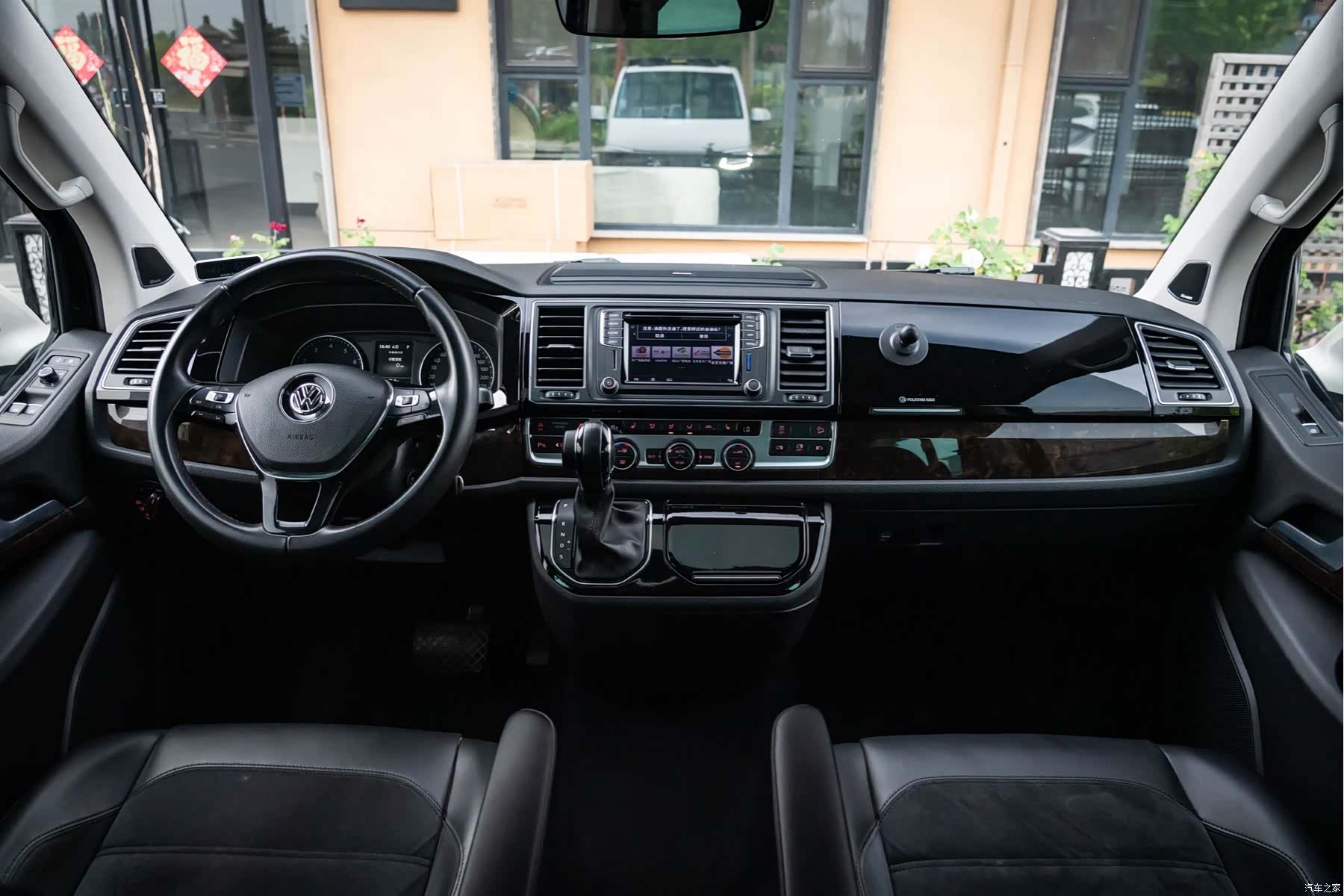 Volkswagen 7, 2018 16
