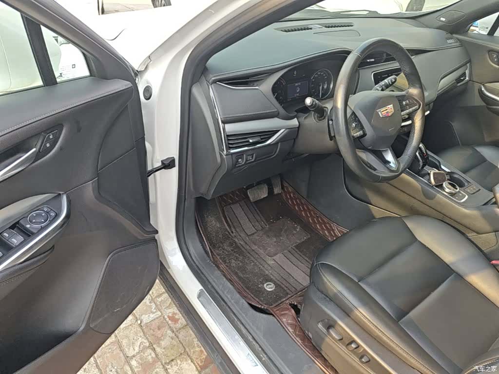 Cadillac XT4, 2021 16