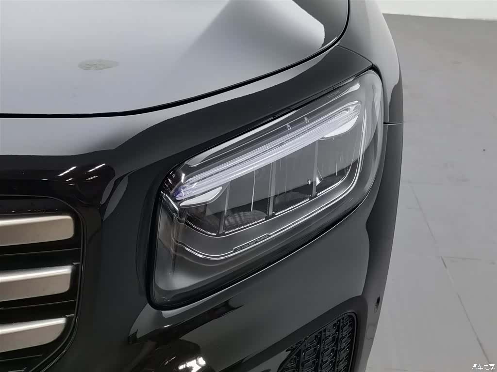 Mercedes-Benz GLB, 2024 7