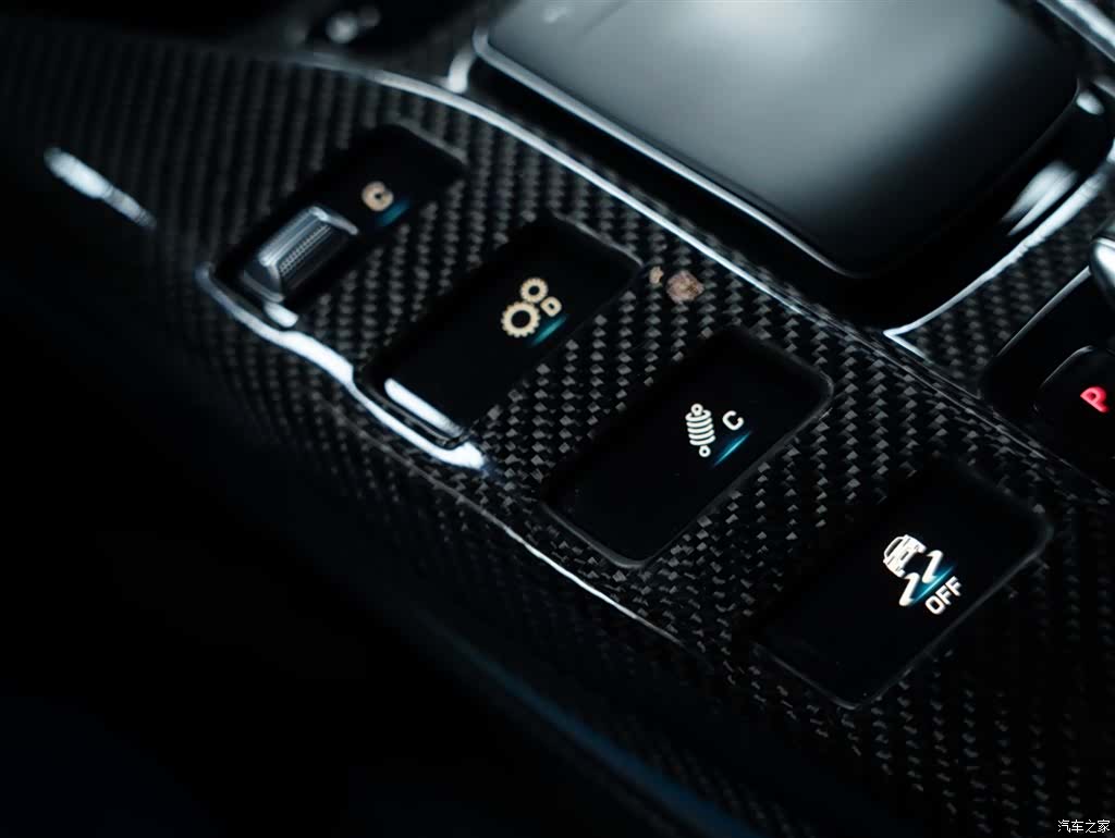 MG AMG, 2021 18