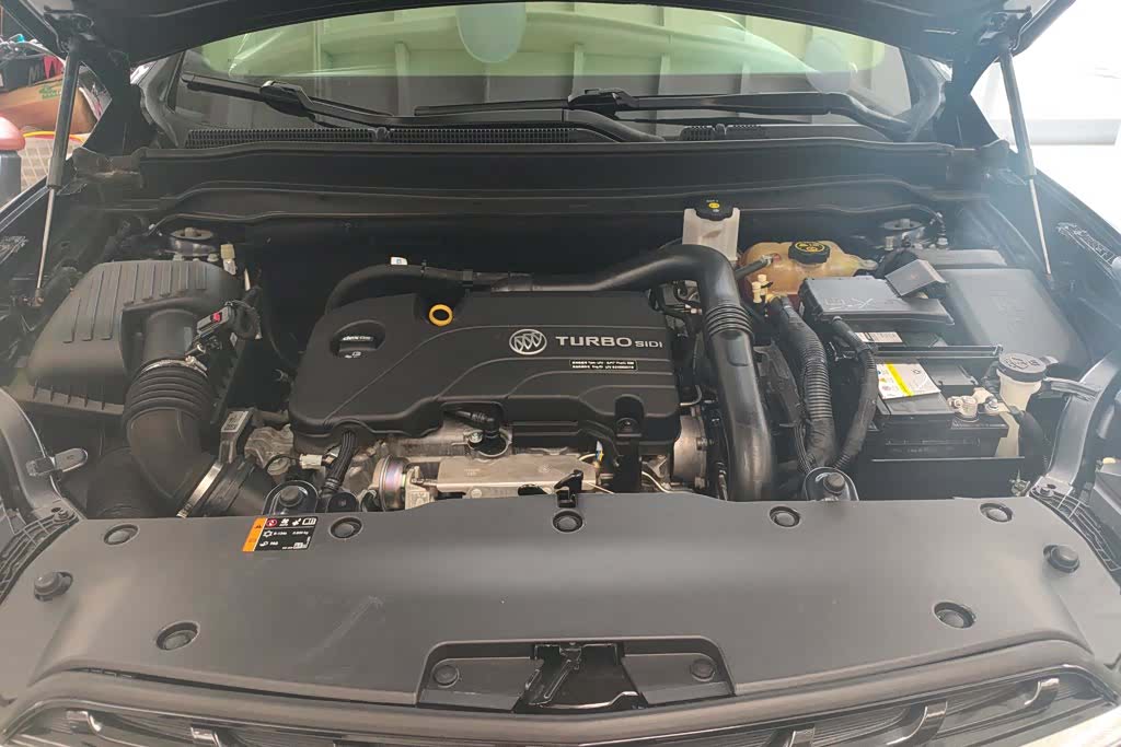 Buick Envision Plus, 2021 10
