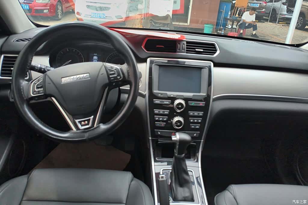 Haval H2, 2016 12