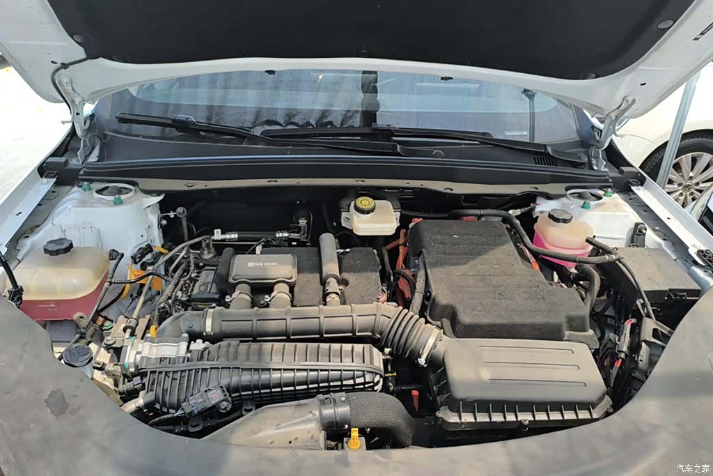 BYD Seal, 2025 10