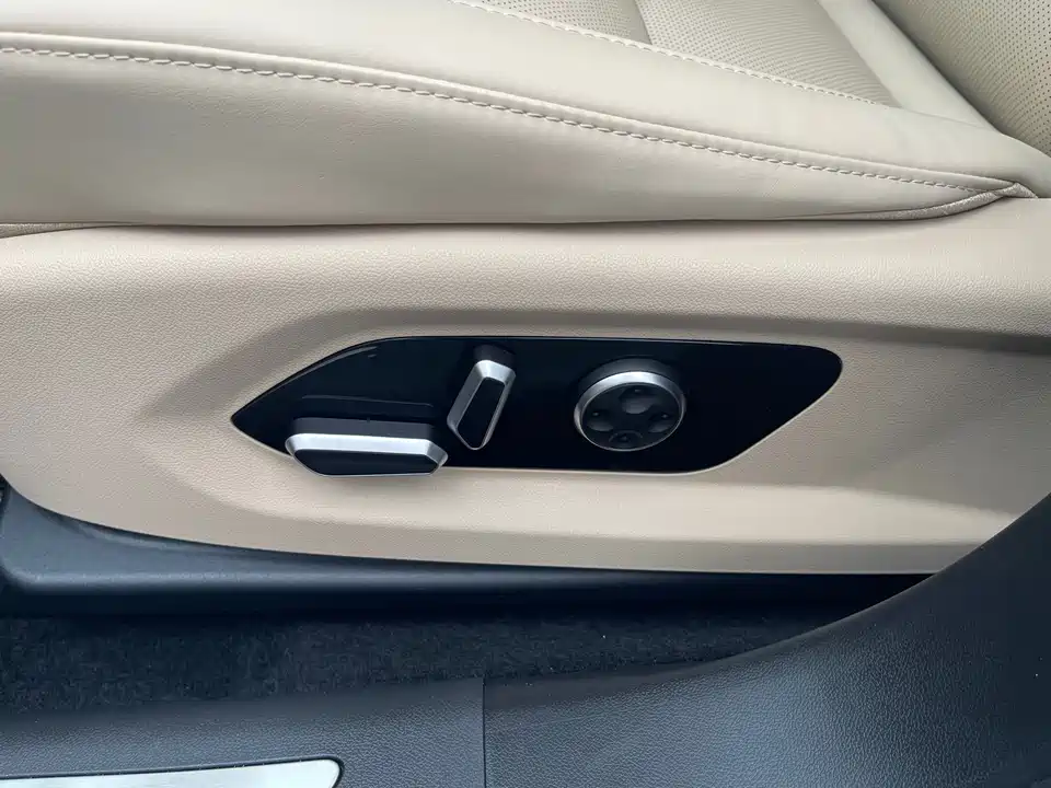 HarmonyOS Ask the world M5