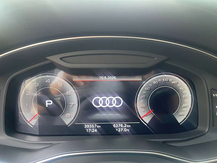 Audi A7L 2024, фото 4