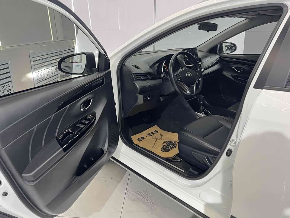 Toyota YARiS L Zhixuan