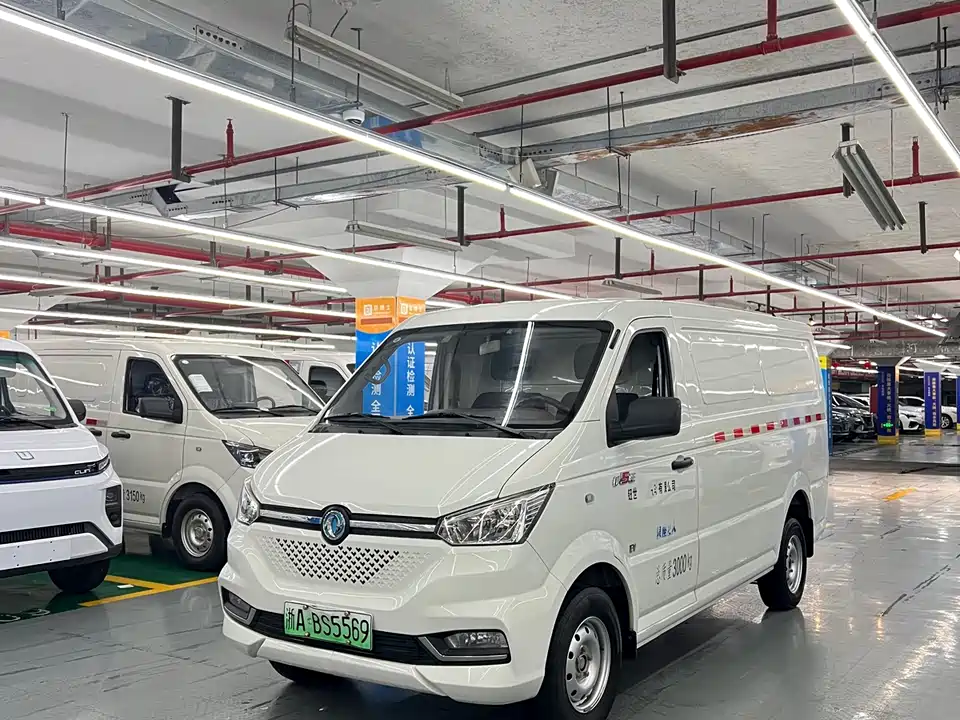 Dongfeng Yufeng Yufeng EM26