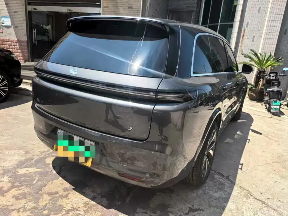 Li Auto Ideal L8