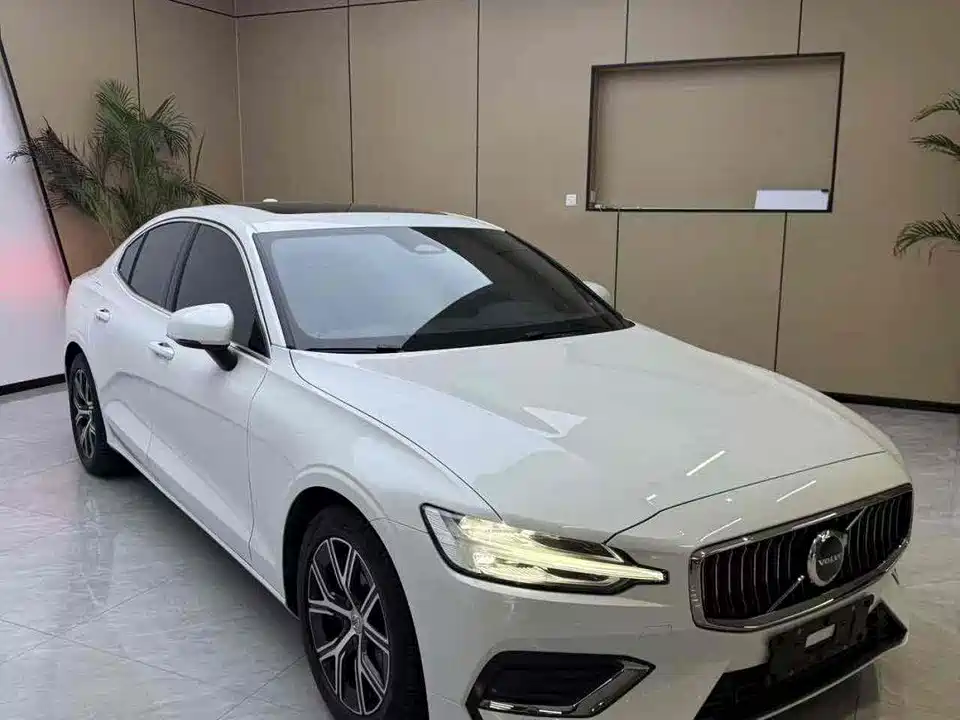 Volvo S60