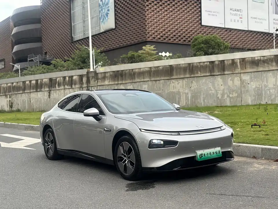 XPENG P7