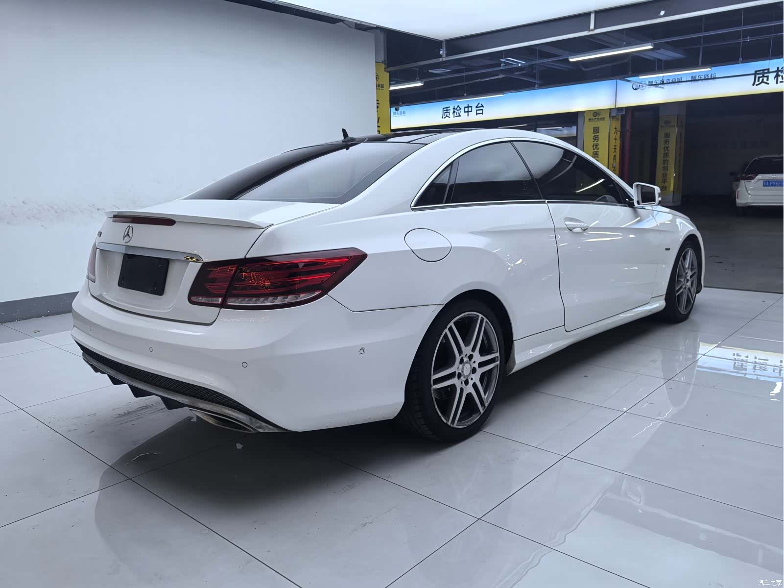 Mercedes-Benz E-Class, 2016 15
