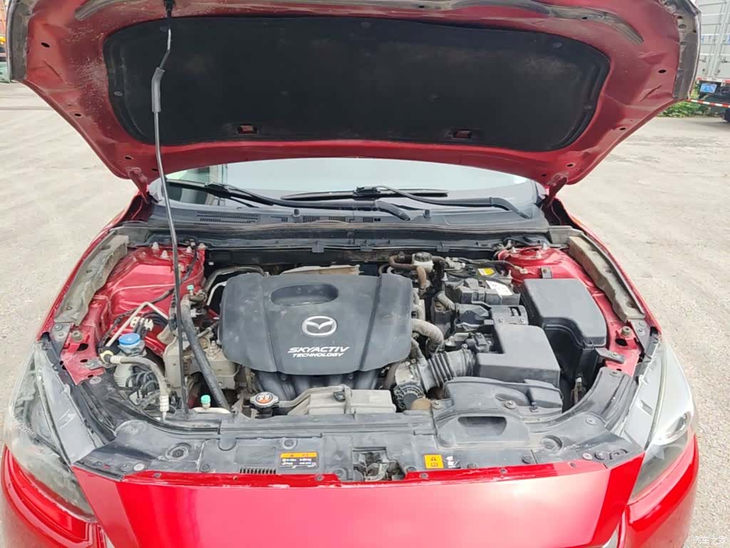 Mazda Mazda3, 2017 16
