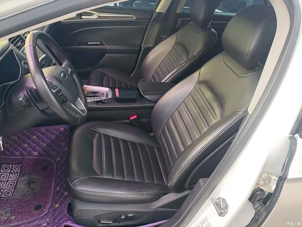 Ford Mondeo, 2016 11