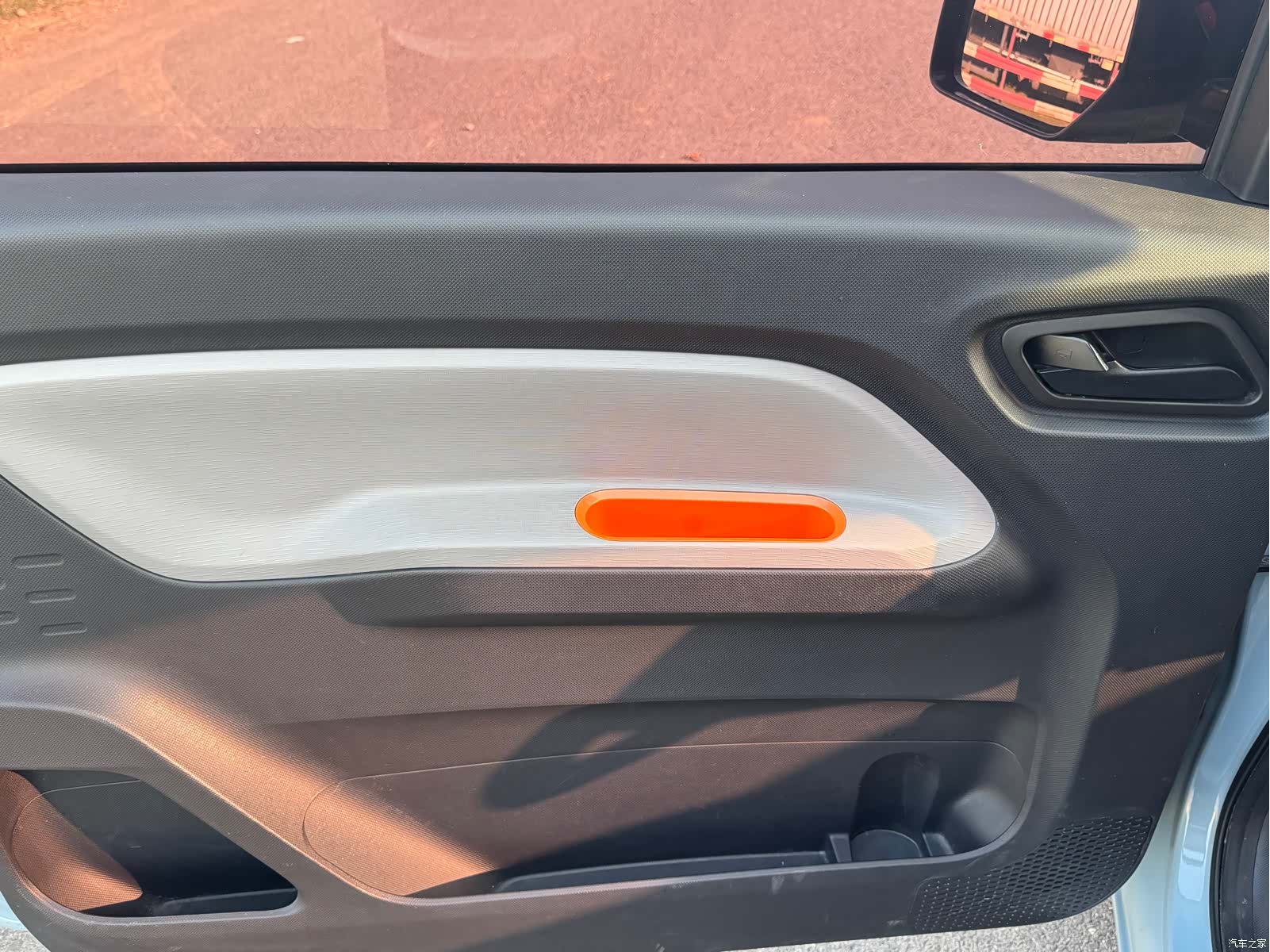 Wuling MINIEV, 2021 8