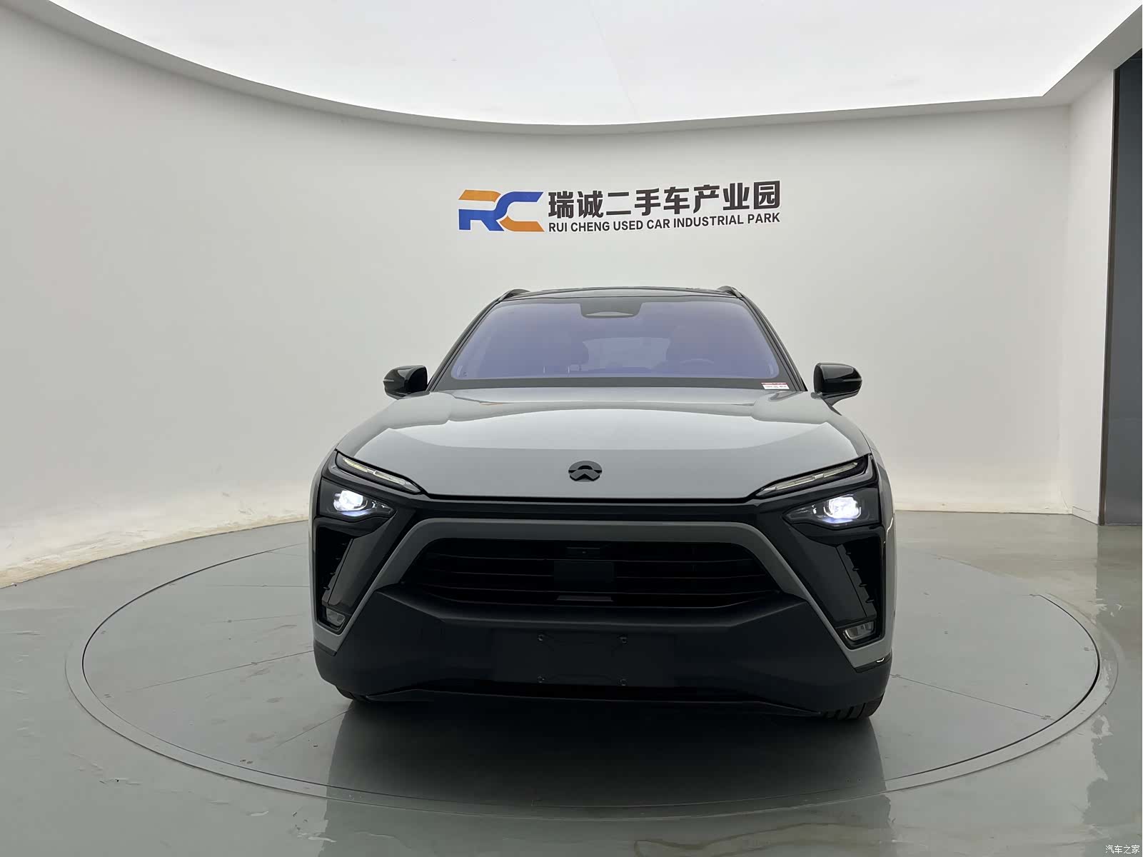 NIO ES8, 2021 2