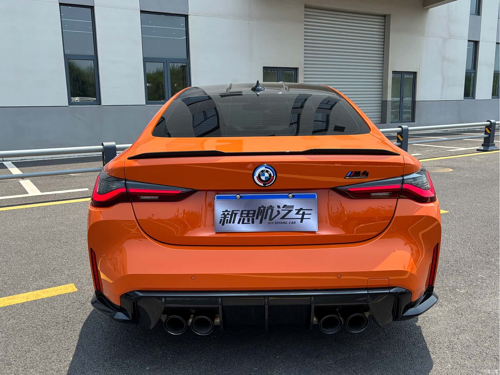 BMW M4, 2023 8