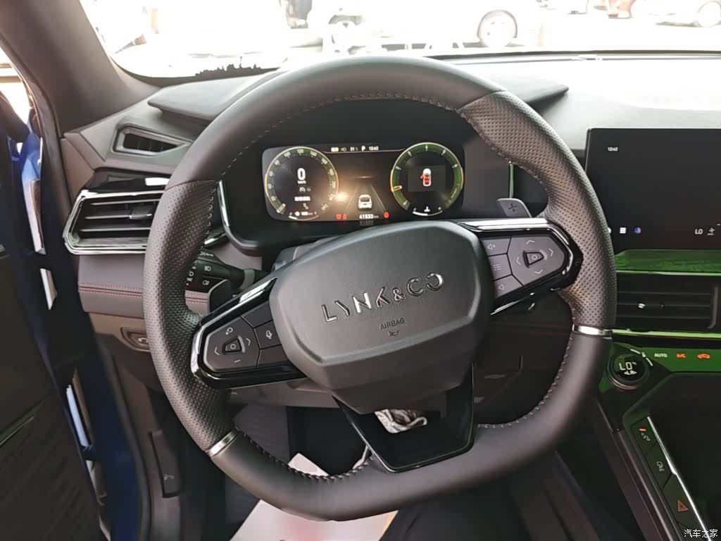 Lynk & Co 02, 2021 11