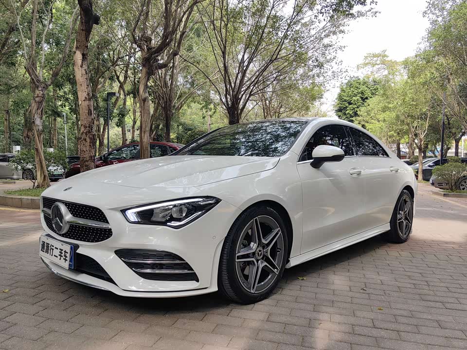 Mercedes-Benz CLA