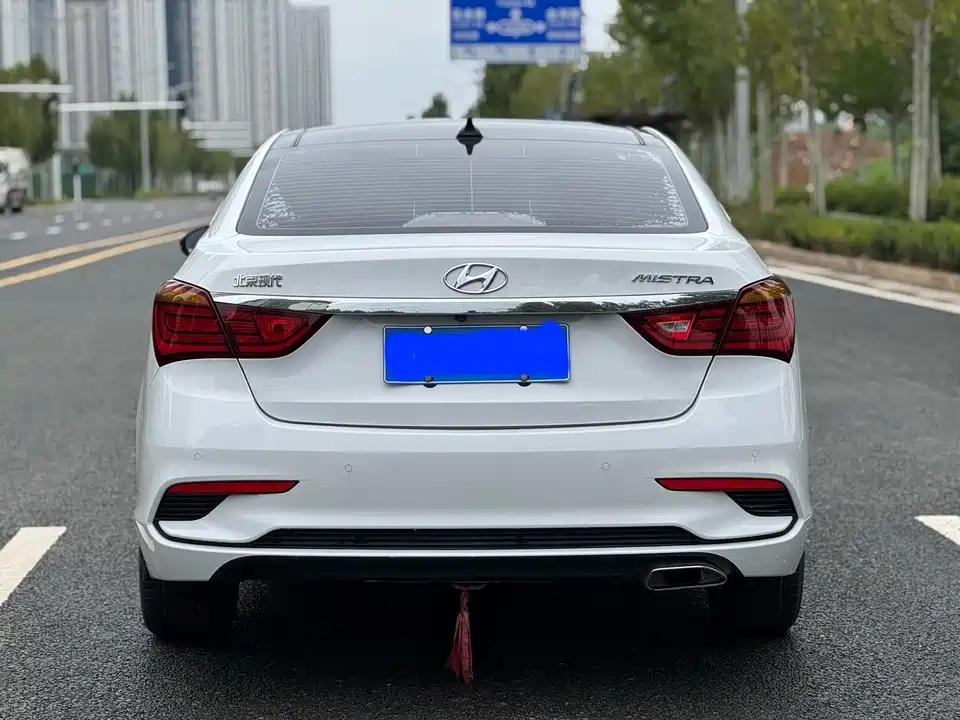 Hyundai Name picture