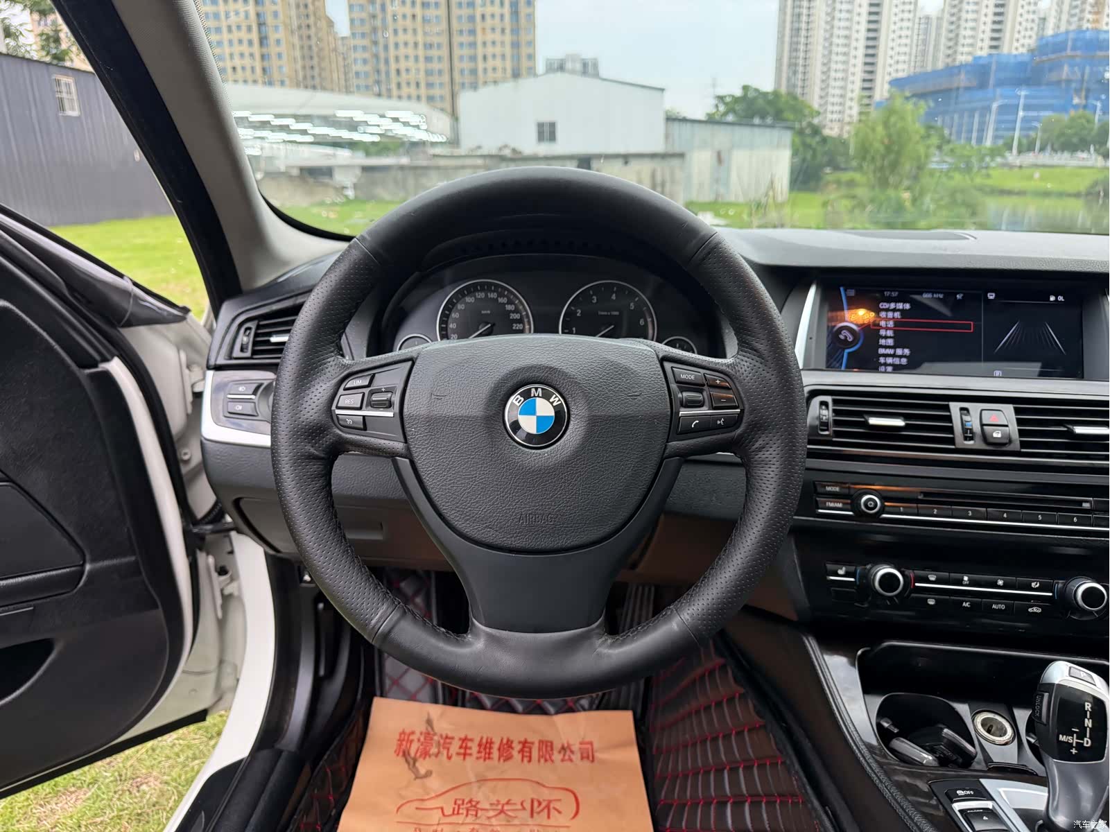 BMW 5 Series, 2014 10