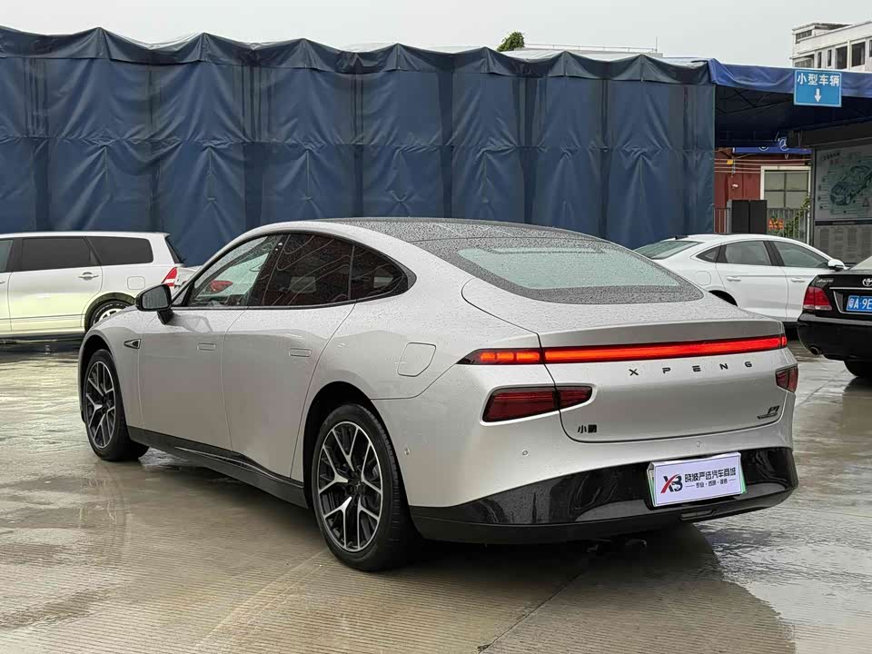 XPENG P7 XPENG P7