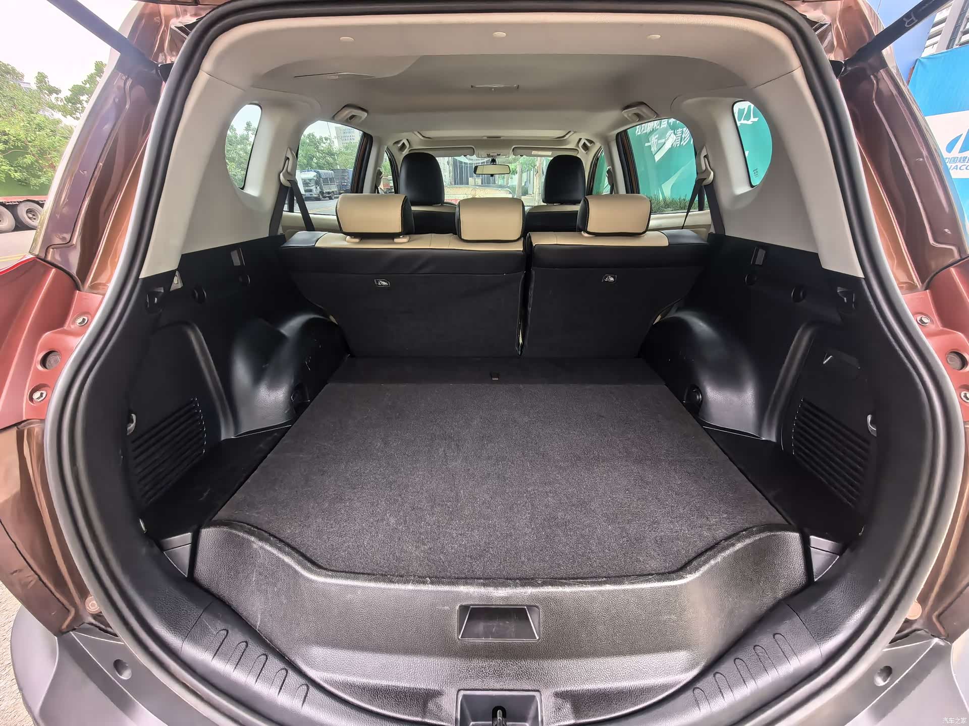 Toyota RAV4, 2016 12