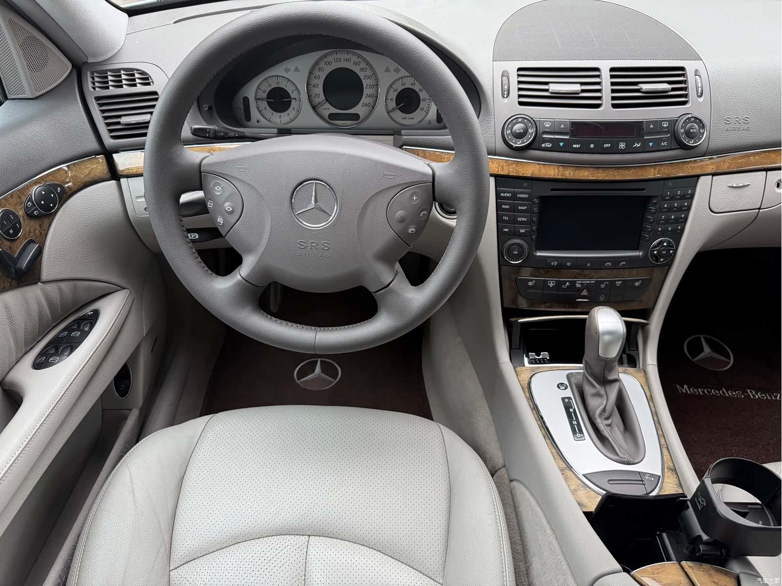 Mercedes-Benz E-Class, 2006 10