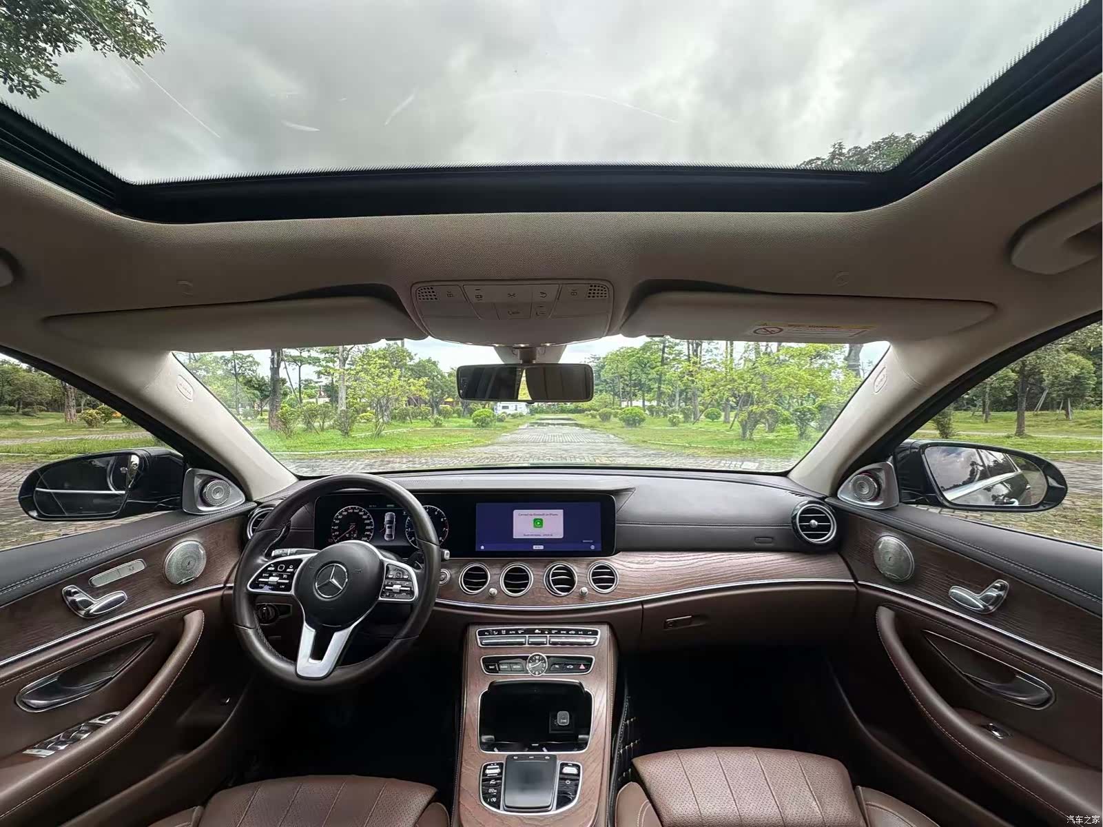 Mercedes-Benz E-Class, 2019 6