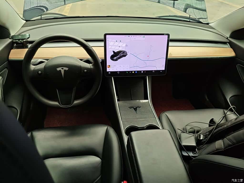 Tesla Model 3, 2020 10