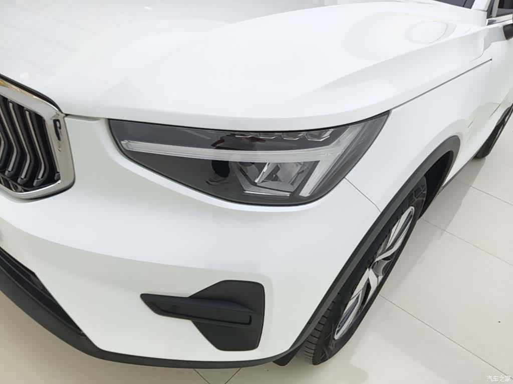 Volvo XC40, 2024 24