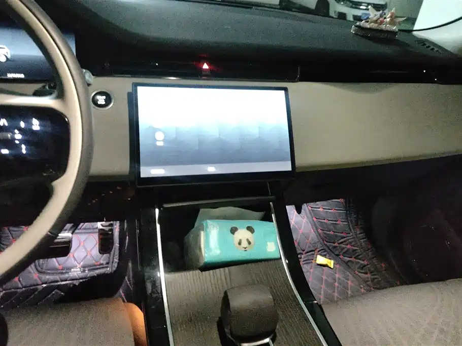 Land Rover Range Rover Aurora