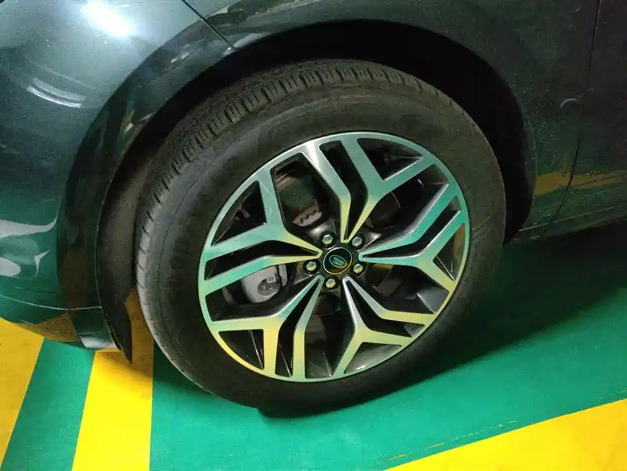 Land Rover Range Rover Aurora