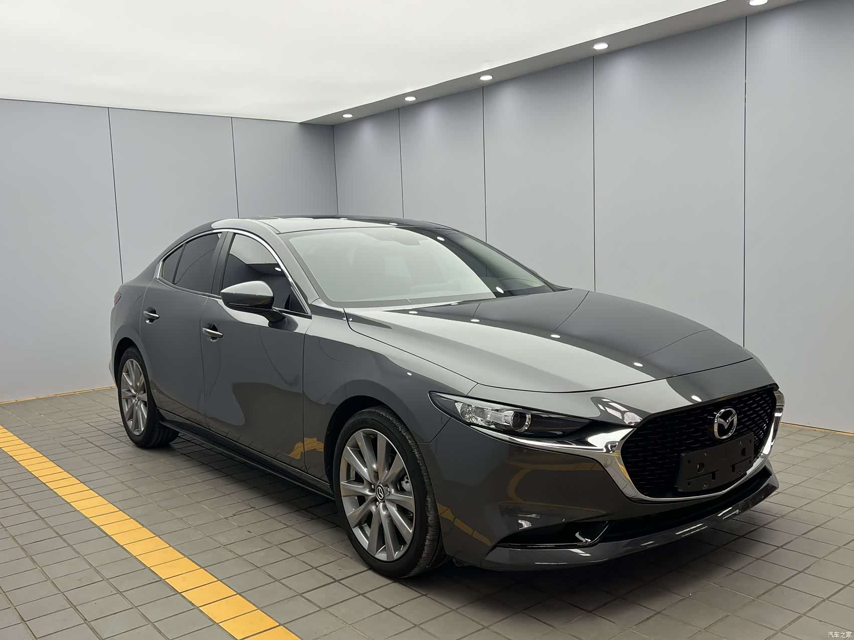 Mazda Mazda3, 2023 3