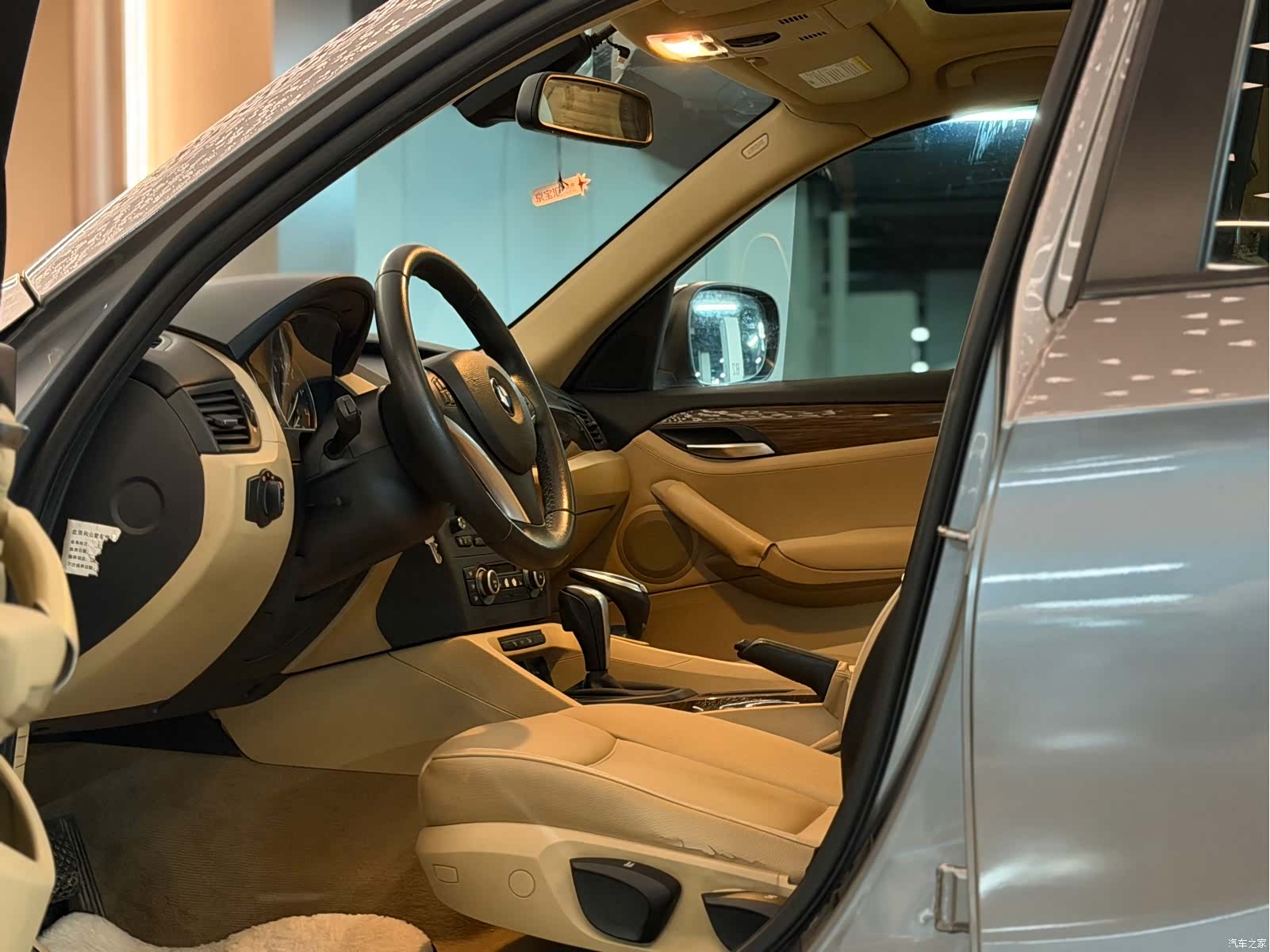 BMW X1, 2010 7