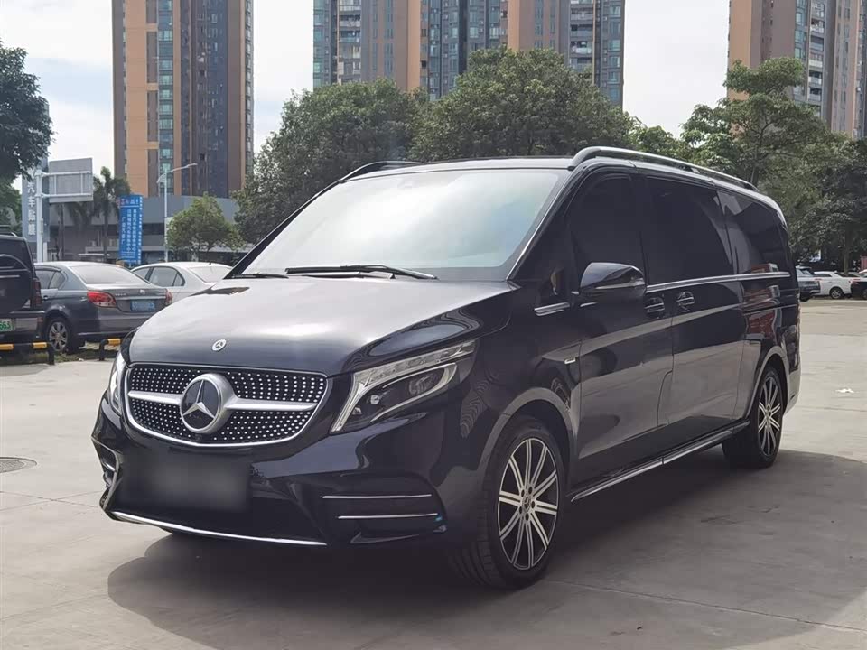 Mercedes-Benz V-class