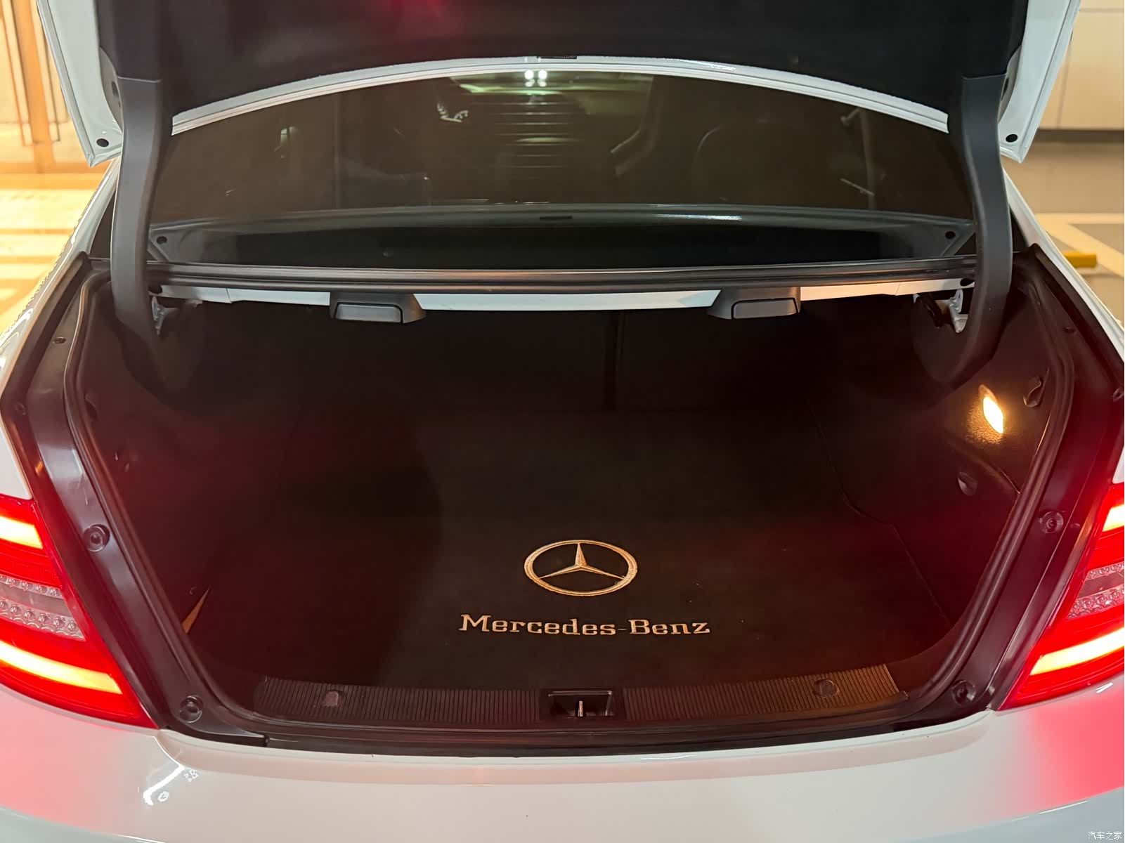 Mercedes-Benz C-Class, 2014 21